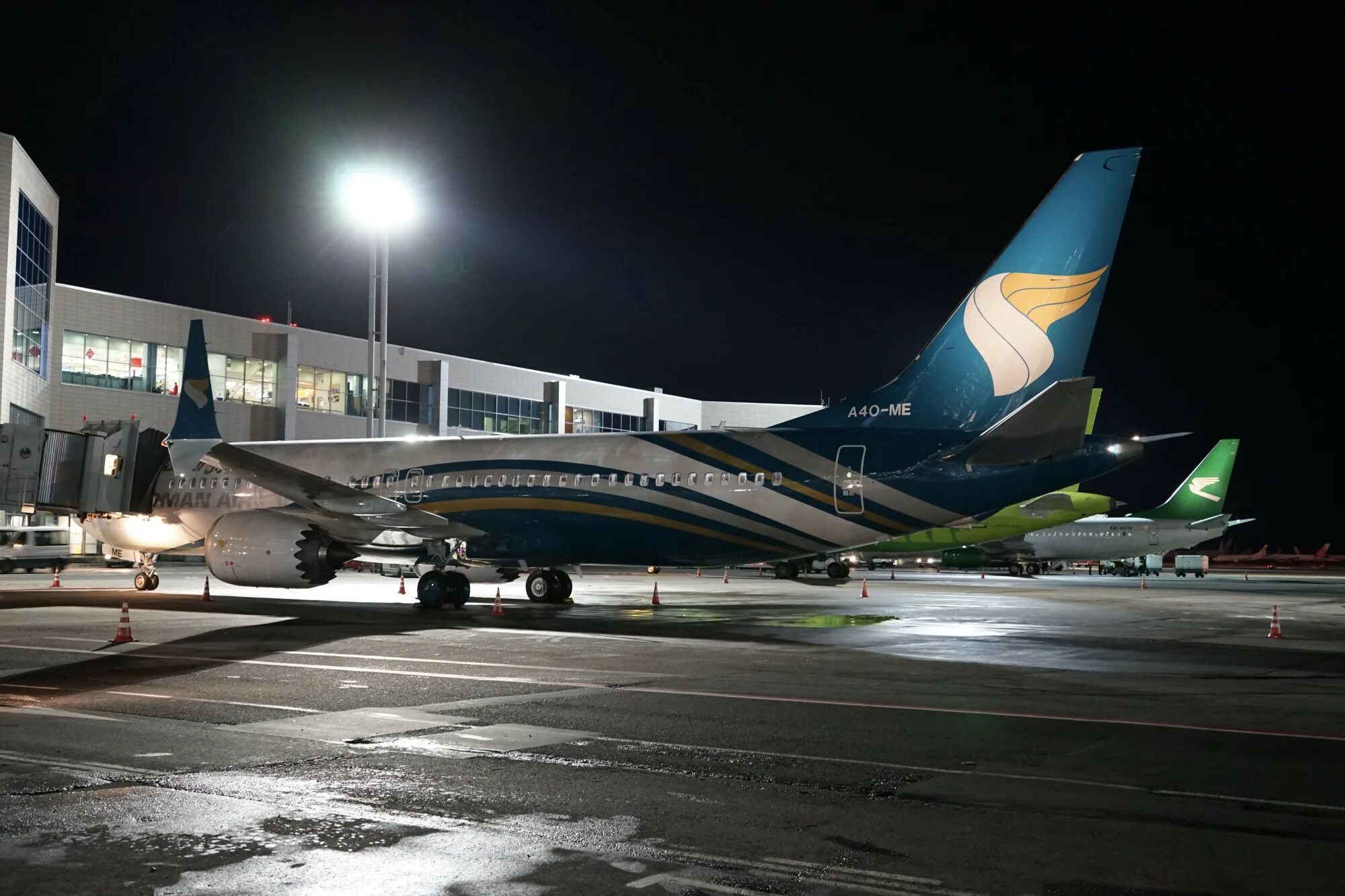 Норильск вид из самолета. Аэродром алыкель. Сухой суперджет 95. Домодедово норильск. Взлет самолёта норильск.