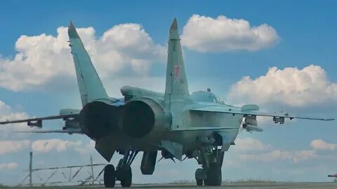 Бой самолетов видео