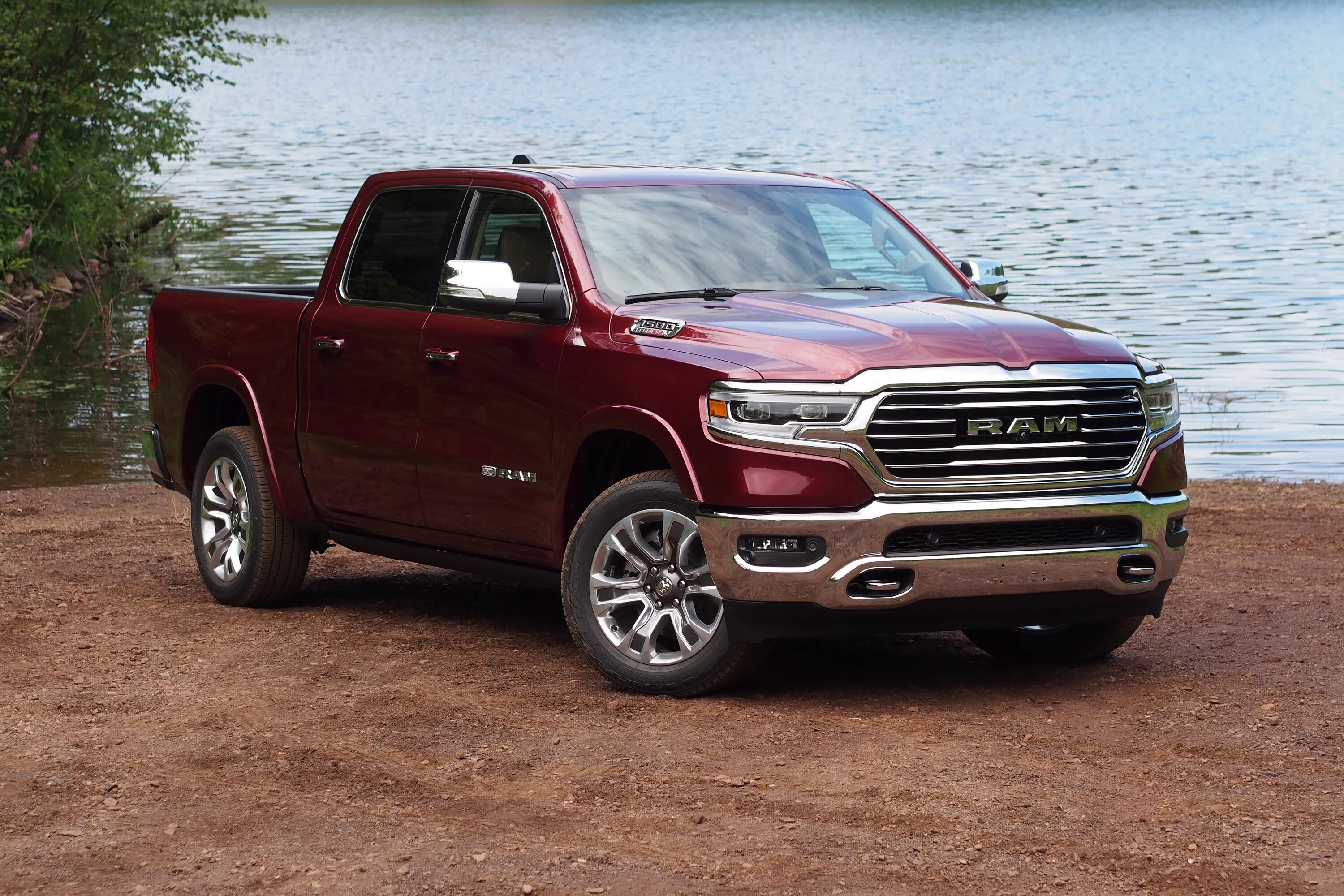 Рам чье производство. Додж ram 3500. Dodge ram 150. Dodge ram 3500 2022. Рам чье производство.