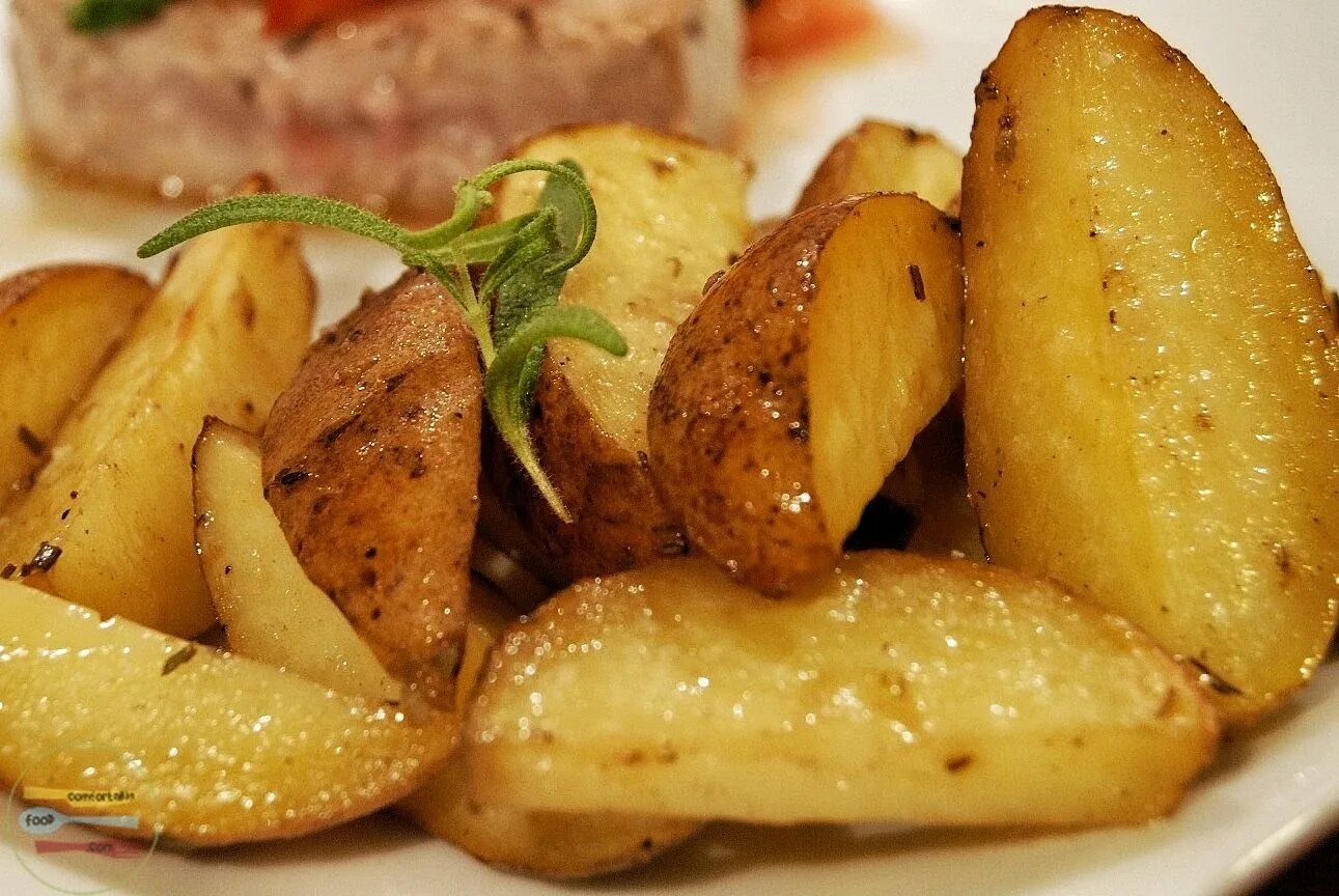 Как вкусно пожарить картошку с салом