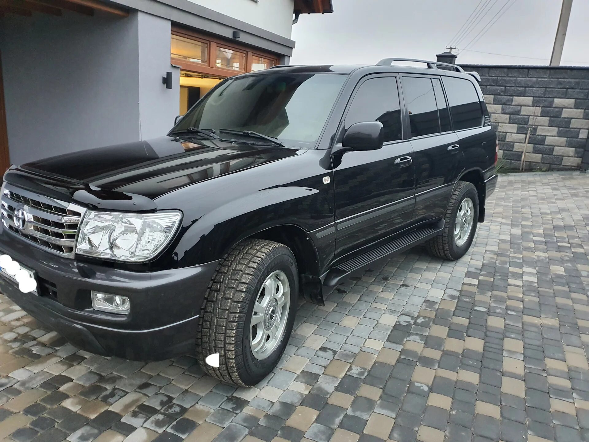 Toyota Land Cruiser 100. Крузак 100 2023.