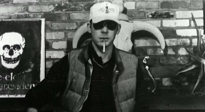 хантер стоктон томпсон портрет. страх и ненависть в лас-вегасе джонни депп. томпсона. джонни депп рауль дюк. хантер и ненависть.