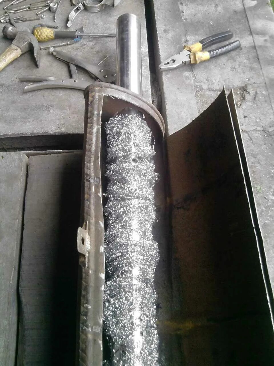 Прямоток 2109. Глушитель своими руками на авто. Прямоточный резонатор passat. Тихий глушитель на ваз 2107. Тихий выхлоп на ваз 2107.