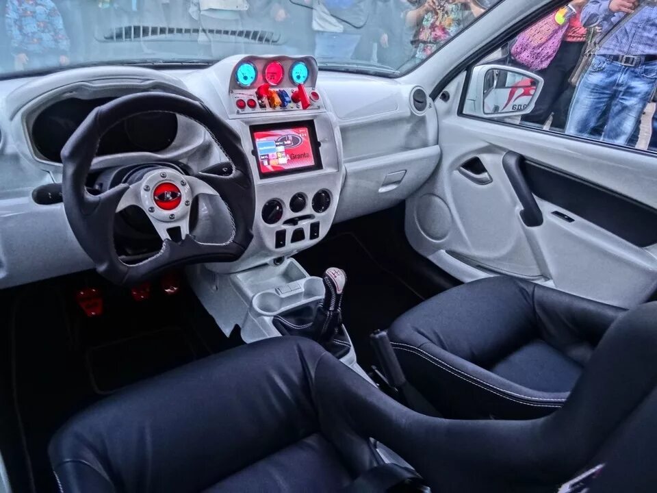 Преобразил салон 2 - Lada Granta Sport, 1,6 л, 2017 года тюнинг DRIVE2