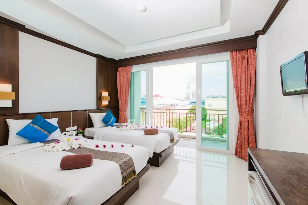 Azure phuket 3. Azur bangla hotel. azure hotel. таиланд пхукет bangla. hotel two color patong.