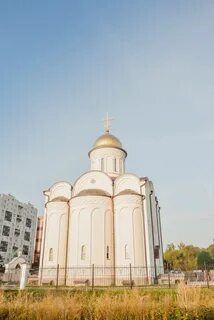 Зерноград храм