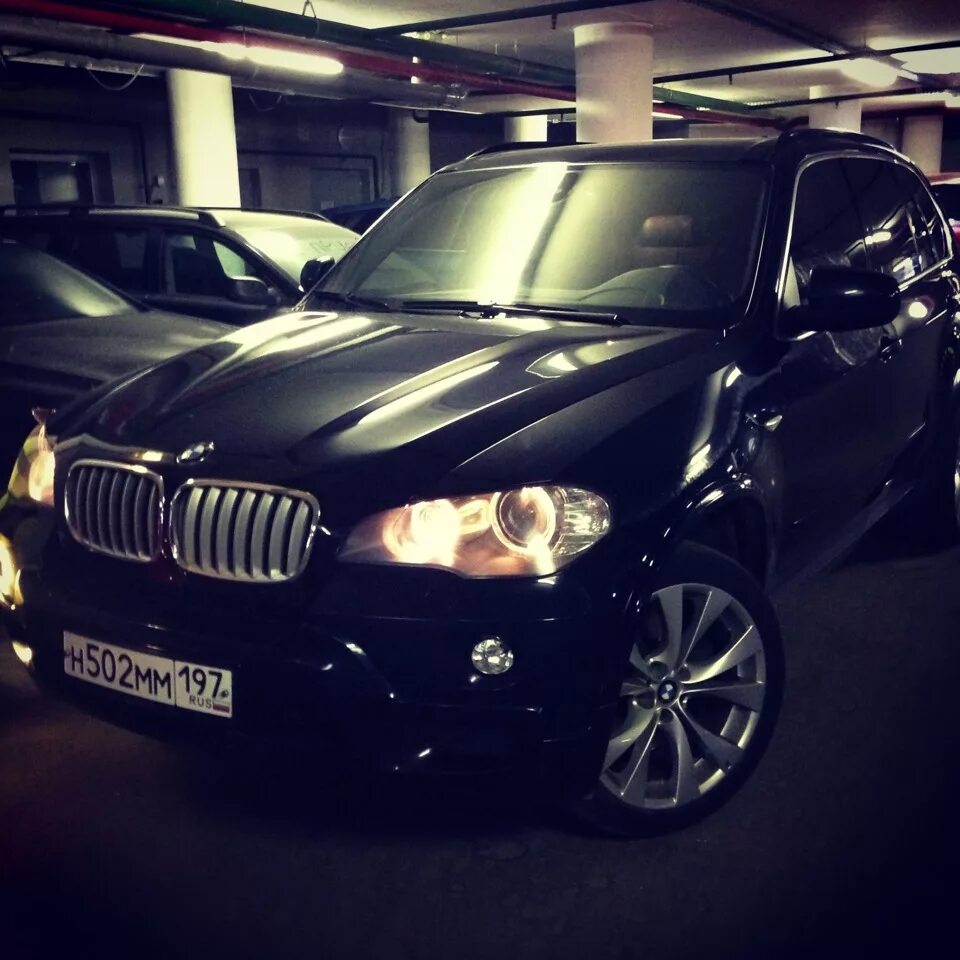 БМВ х5 черный. БМВ х5 2009. БМВ Икс 5 черный. BMW x5 черный тонированный. Bmw x5 москва