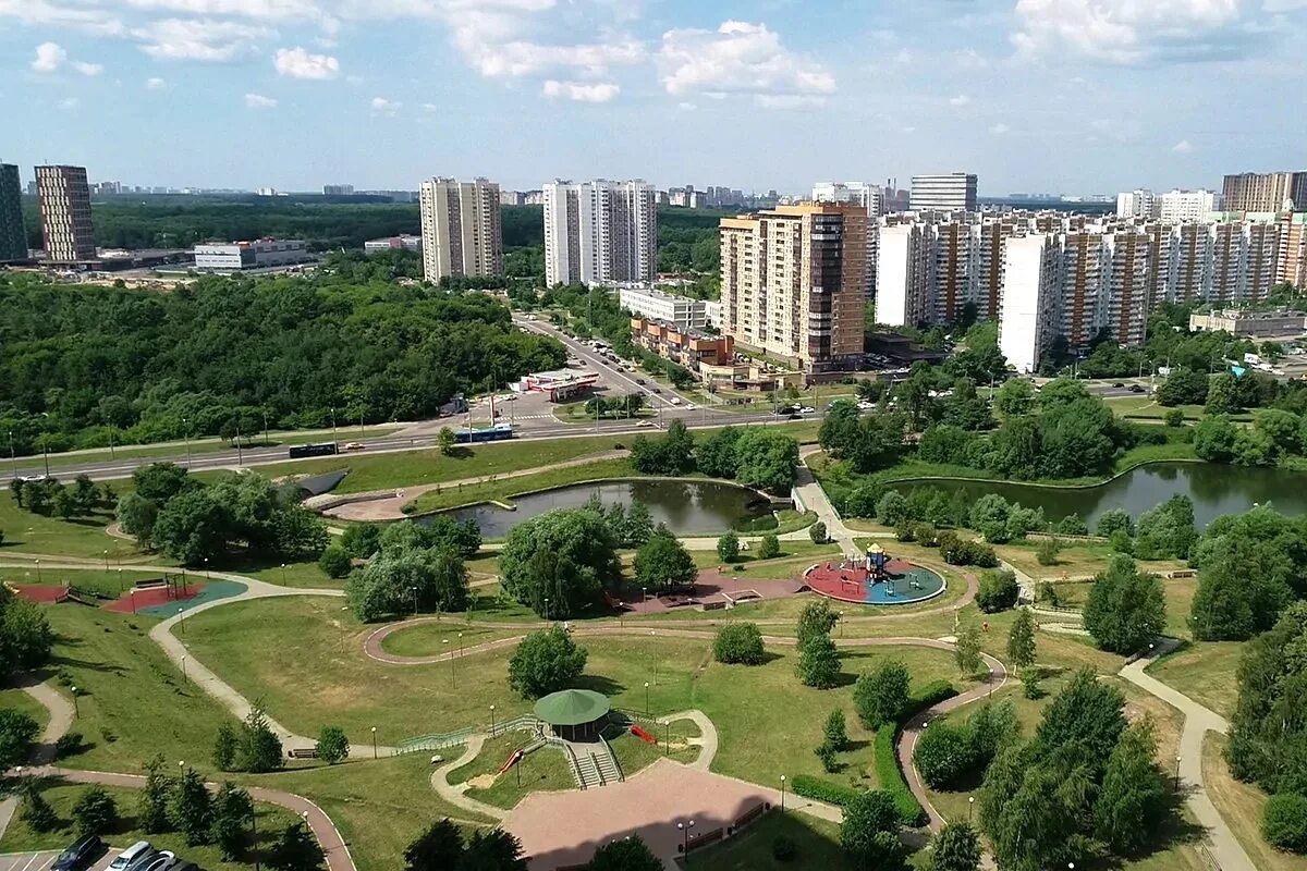 Тропарево парк купить. Парк школьников в Тропарево-Никулино. Проспект Вернадского 111. Парк Никулино Москва проспект Вернадского. Проспект Вернадского дом 111.