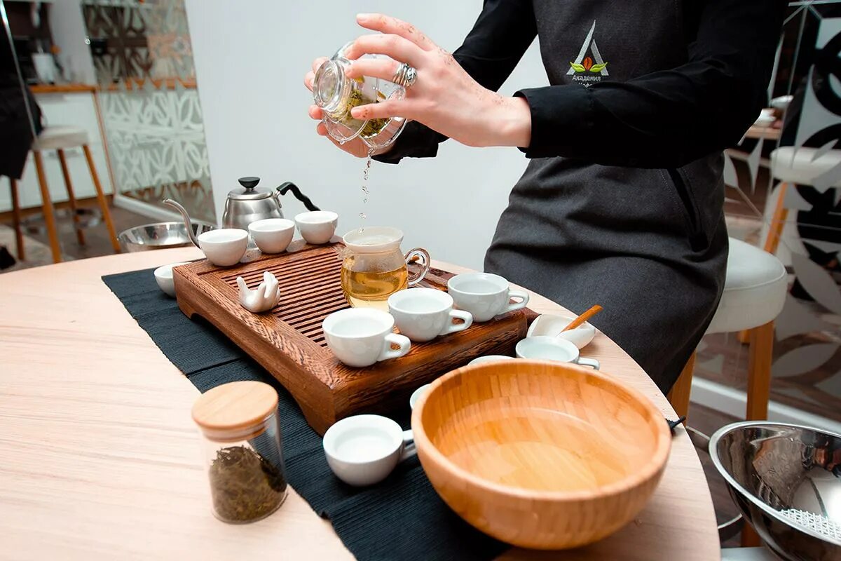 кофе бариста. мастер класс кофе. мастер класс кофе. алекс крук бариста. каппинг кофе.