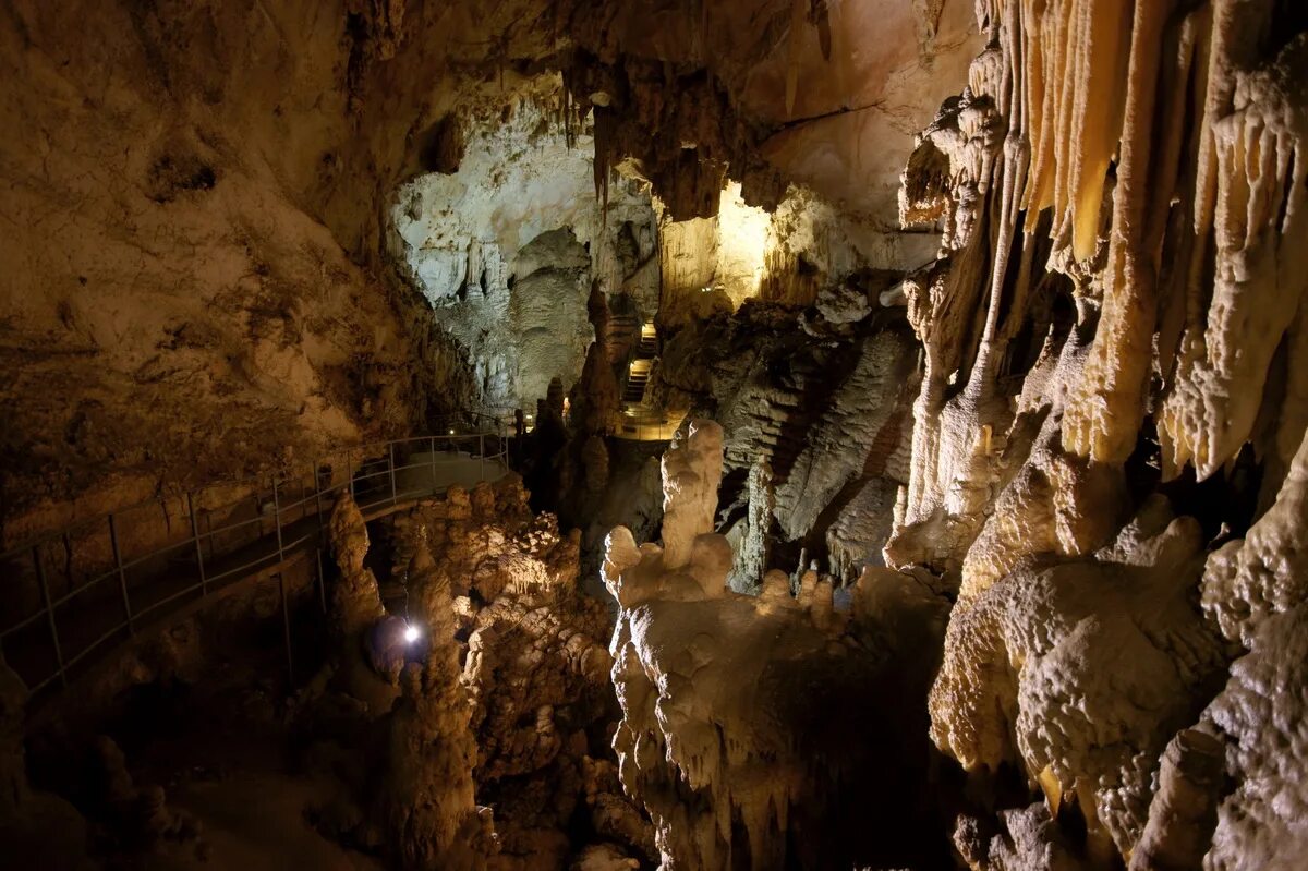 2) пещера эмине баир-хосар;. эмине-баир-хосар мамонтовая. крым эмине баир хосар. пещеры эмине баир хоса. пещеры эмине баир.