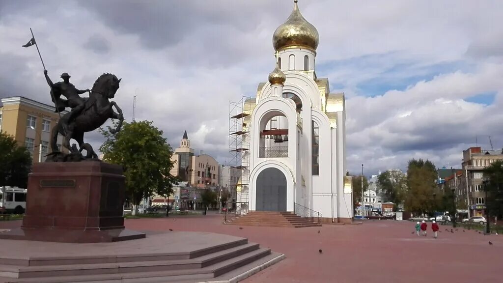 Иваново площадь области. Храм Георгия Победоносца Иваново. Храм на площади Победы Иваново. Церковь Георгия Победоносца Иваново и иконы Божией матери. Площадь города Иваново.