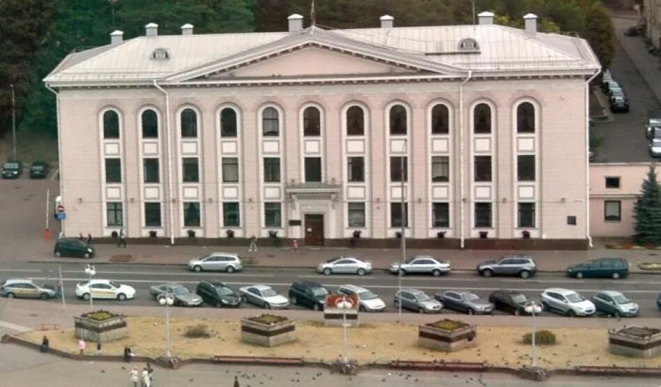 Заводской исполком. Достопримечательности заводского района минска. Администрация заводского района саратов. Минска. Заводской район минск.