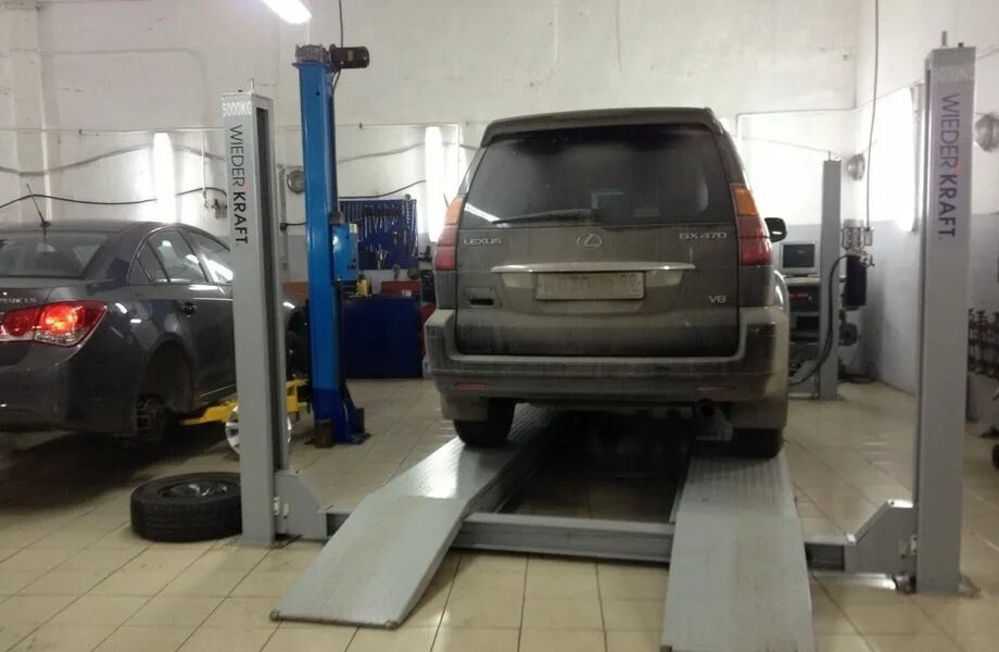 15 микрорайон 1/2 липецк. Автосервис липецк. Автоклиника великий новгород. Профсоюзов 15 сургут. Автосервис 15.