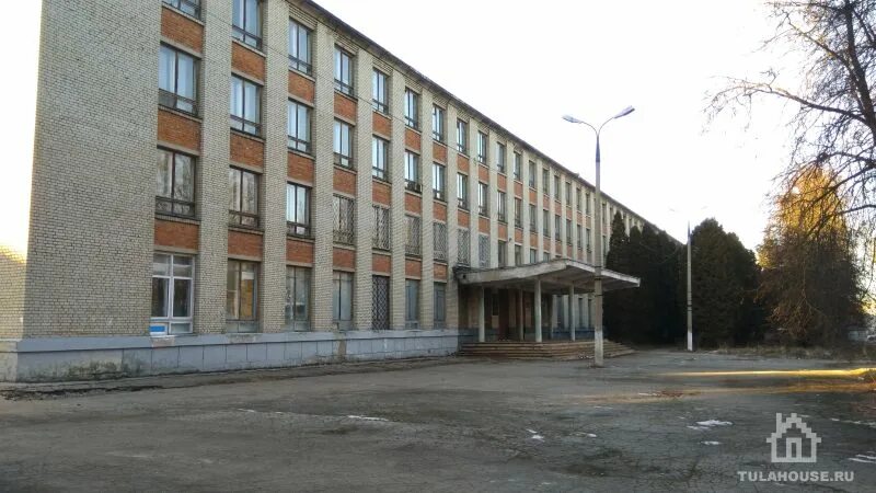Машиностроительный колледж узловая. Тульская область узловая заводская улица 16а созвездие здоровья. Узловая заводская 16а. 8. Медицинский центр созвездие здоровья узловая.