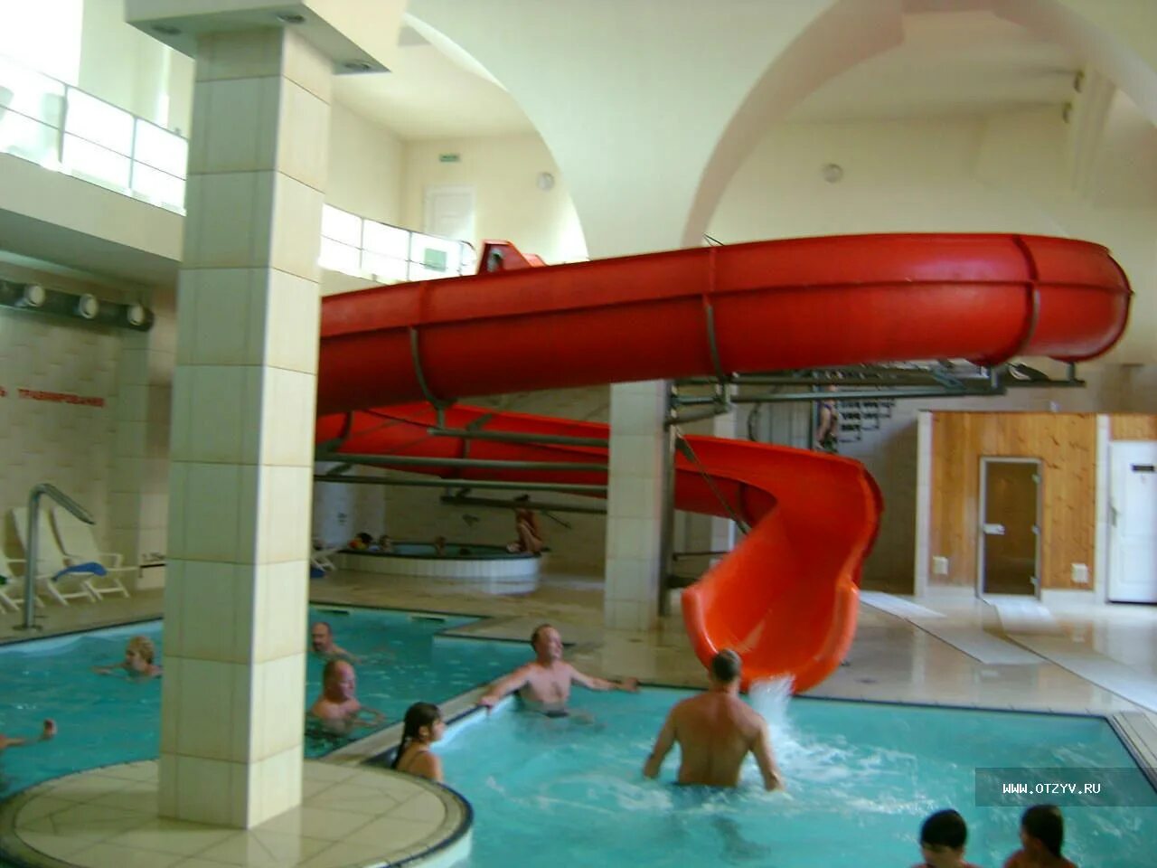 Аквапарк в зеленоградске калининградской области. Стройка аквапарка в зеленоградске. Аквапарк балтийск калининград. Самбия отель зеленоградск бассейн. Гостиница самбия зеленоградск бассейн.