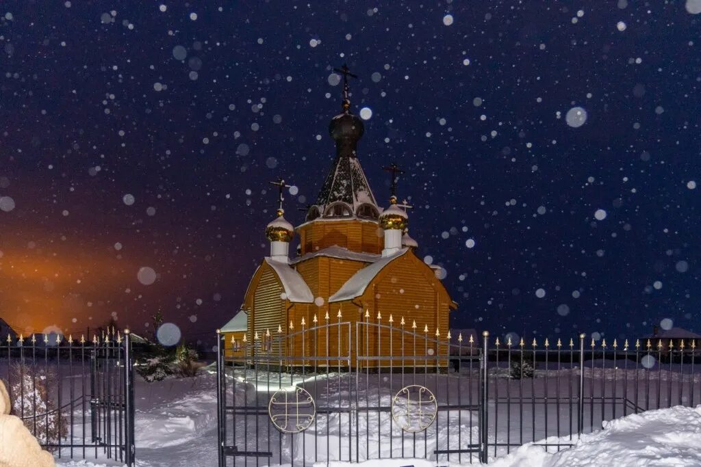 Храм казанской иконы божией матери рыбное рязанская область. Церковь казанской иконы пресвятой богородицы, рыбное. Храм в зеленинских двориках. Казанский храм рыбное. Казанский храм рыбное расписание.