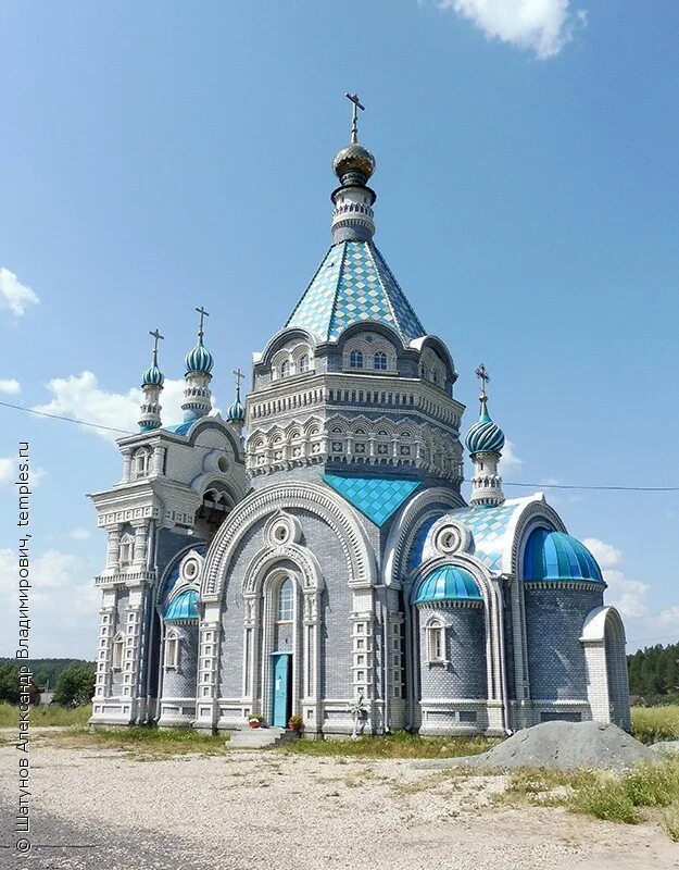 Село косой брод свердловская область. Лосиное ухо самородок косой брод. Полевской храм. Село косой брод полевской. Косой брод свердловская область.