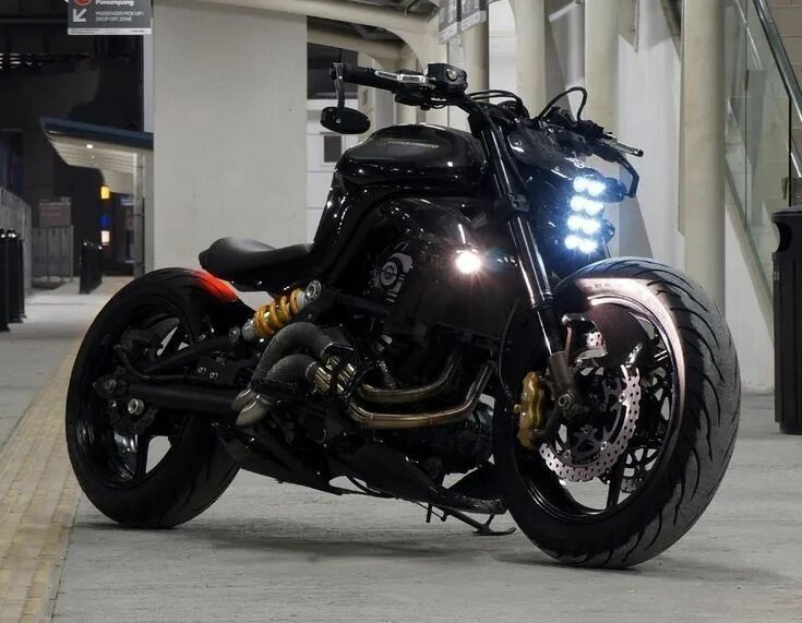 Японский кастом мотоцикл. Кастом фара v-rod. Кастом свет. Motorcycle light. Vrscdx 300 wide.