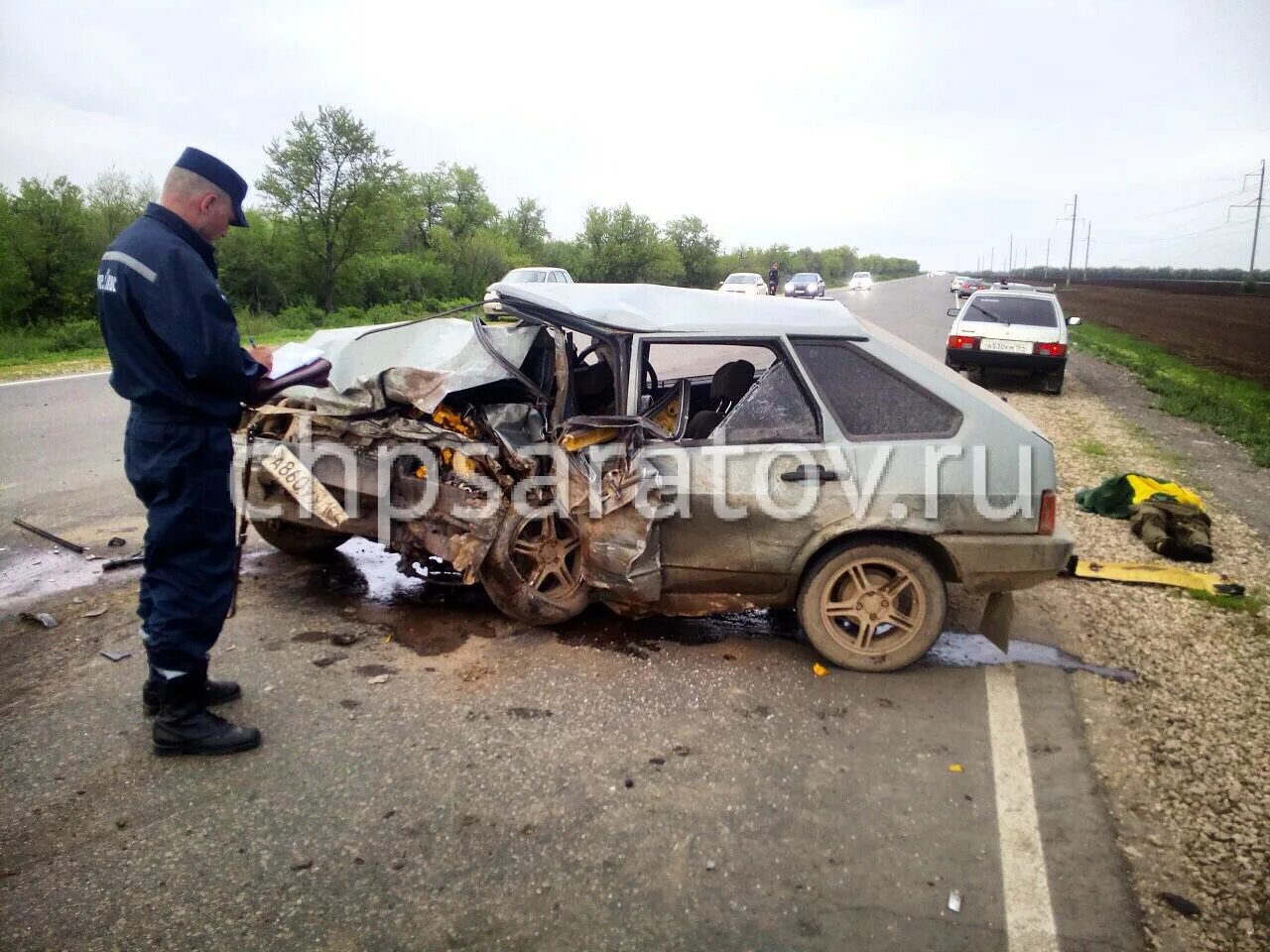 Пожар в красном куте саратовской области сегодня. Красный кут происшествия. Авария в ждановке саратовской области. Пожар в красном яре ,волгодонск. Сгорел дом в красном яру волгодонск.