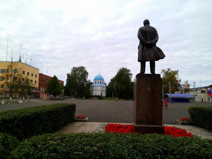 кафедральный собор рождества богородицы приозерск. площадь приозерска. приозерск ленинградская область площадь. центральная площадь города приозерска. приозерск площадь ленина.