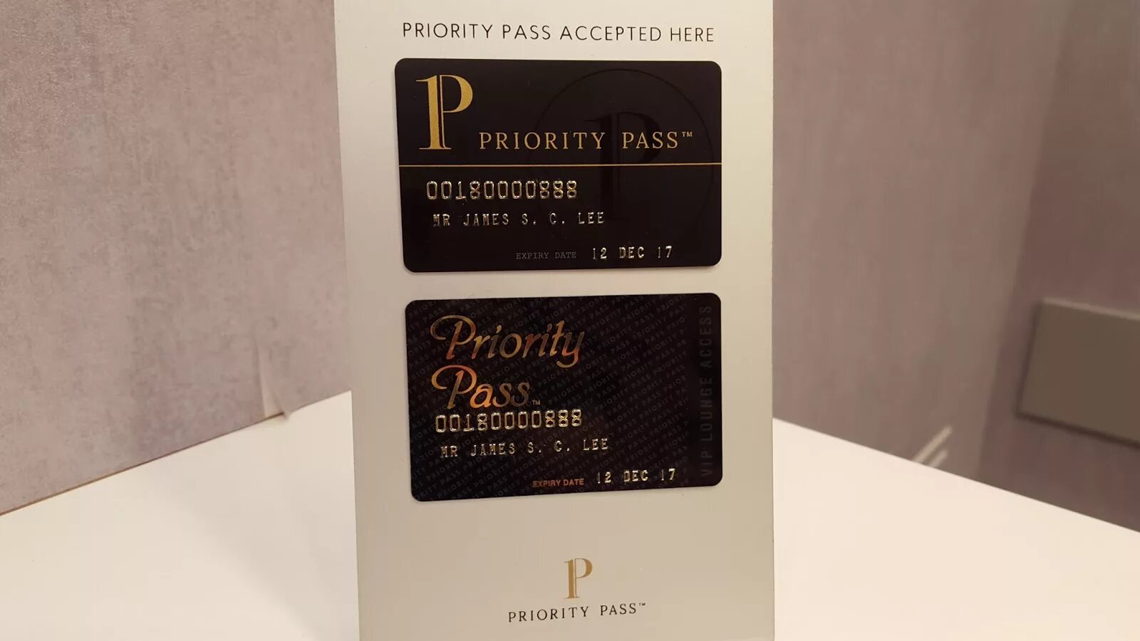 Как получить приорити пасс. Приорити пасс. карта priority pass. карта приорити пасс сбербанк. карта приорити пасс фото.