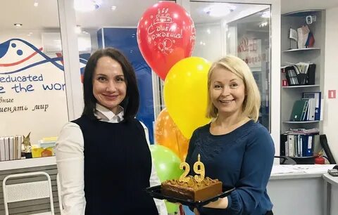 585 дней