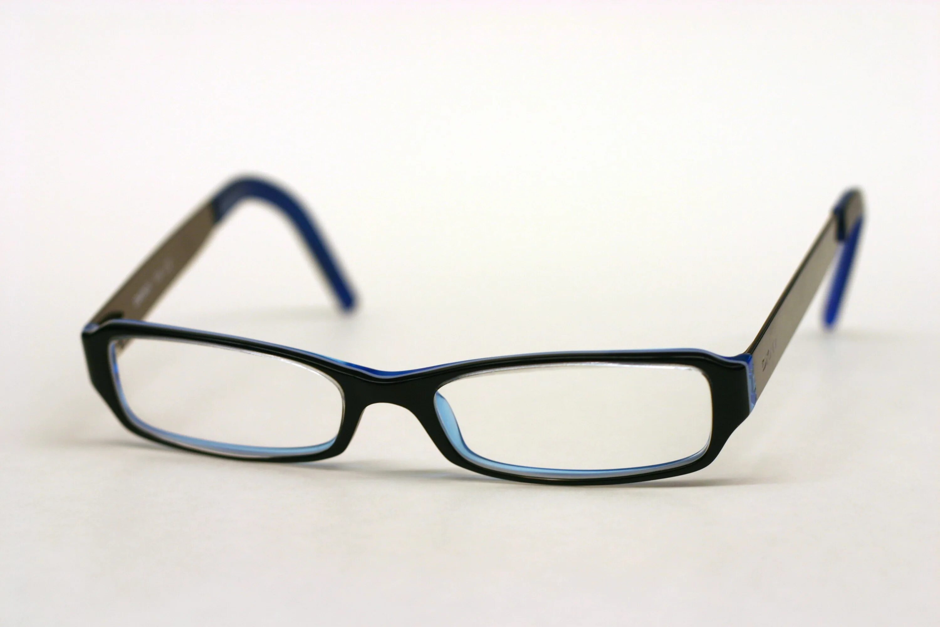 Компьютерные очки.jpg. Очки jpeg. Kacamata. Очки DKNY прозрачные.