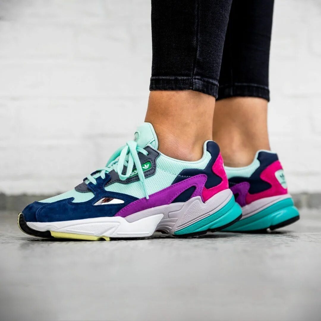 Women кроссовки. Кроссовки adidas Falcon женские. Кроссовки адидас Falcon 2021. Adidas Falcon w женские. Кроссовки adidas bb9173.