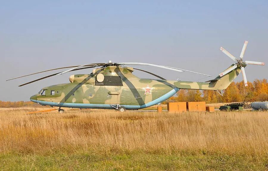 Ми 26 военно транспортный самолет вертолеты