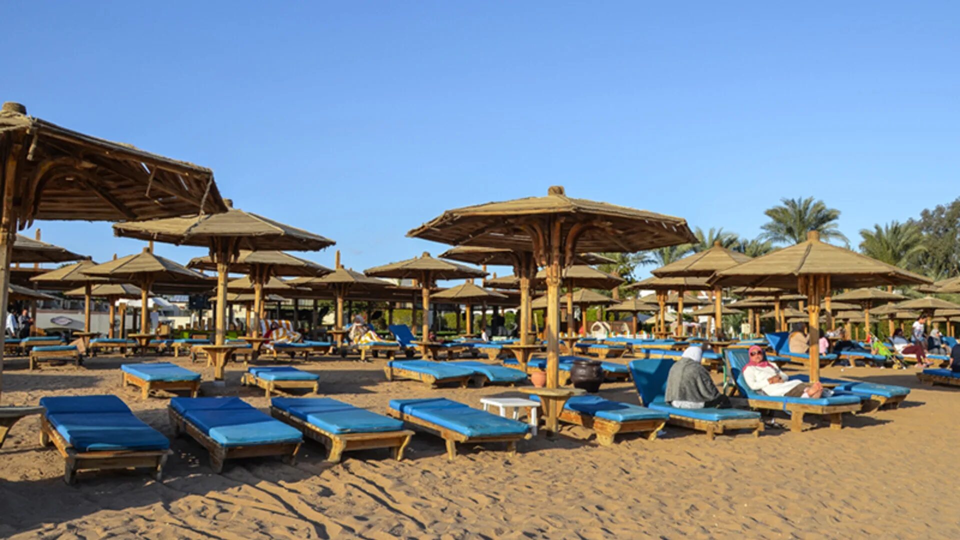 Bay beach resort 5. Променад Бич Шарм-Эль-Шейх. Naama Bay Promenade Шарм-Эль-Шейх. Marriott Шарм-Эль-Шейх. Марриотт Бич Резорт Шарм-Эль-Шейх.