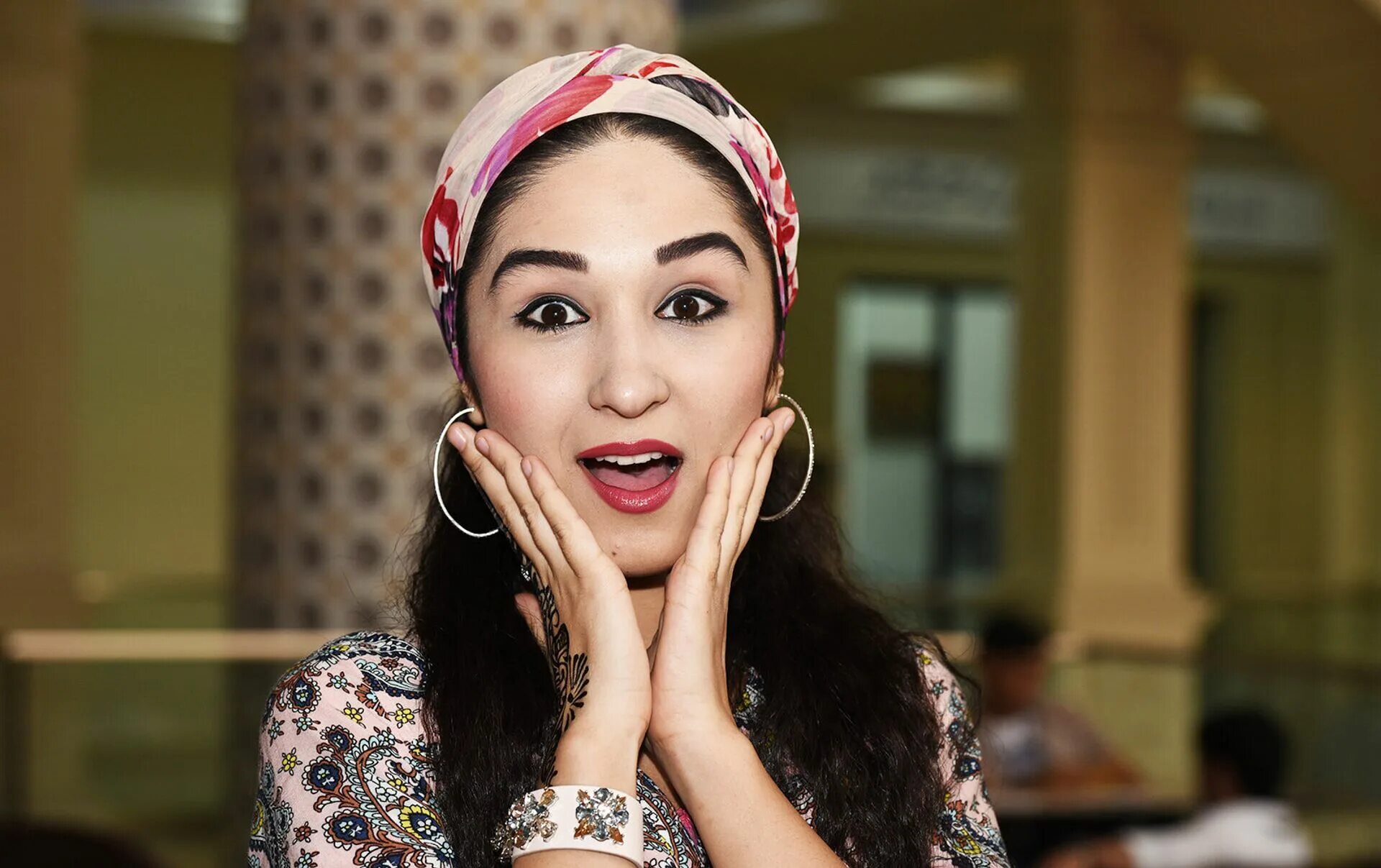 таджичка певица. нигина амонкулова 2022. манижа акназарова. гулсанам пулотова. таджичка певица.