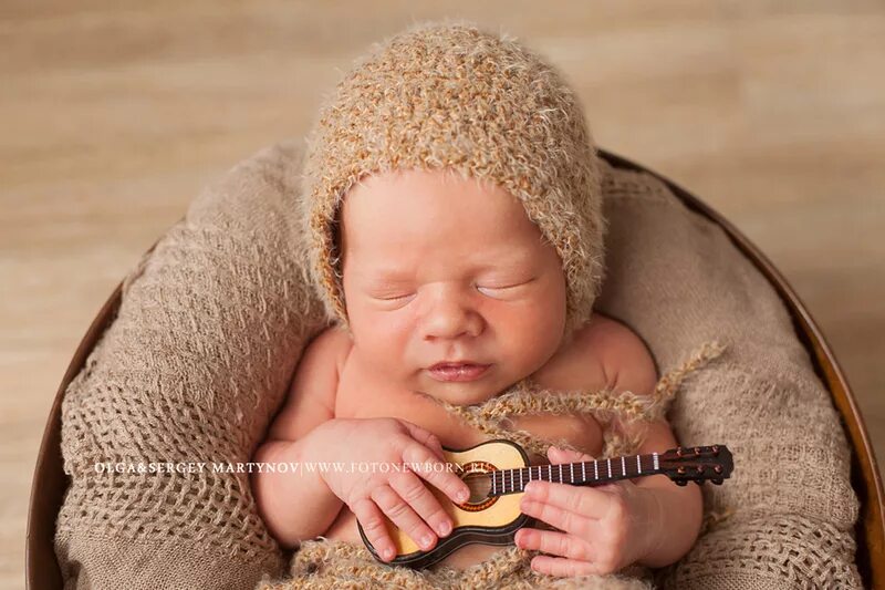 Музыка для новорожденного. Фото музыкальной для новорожденных. Martynova Baby face Instagram. Музыка для новорожденного 1