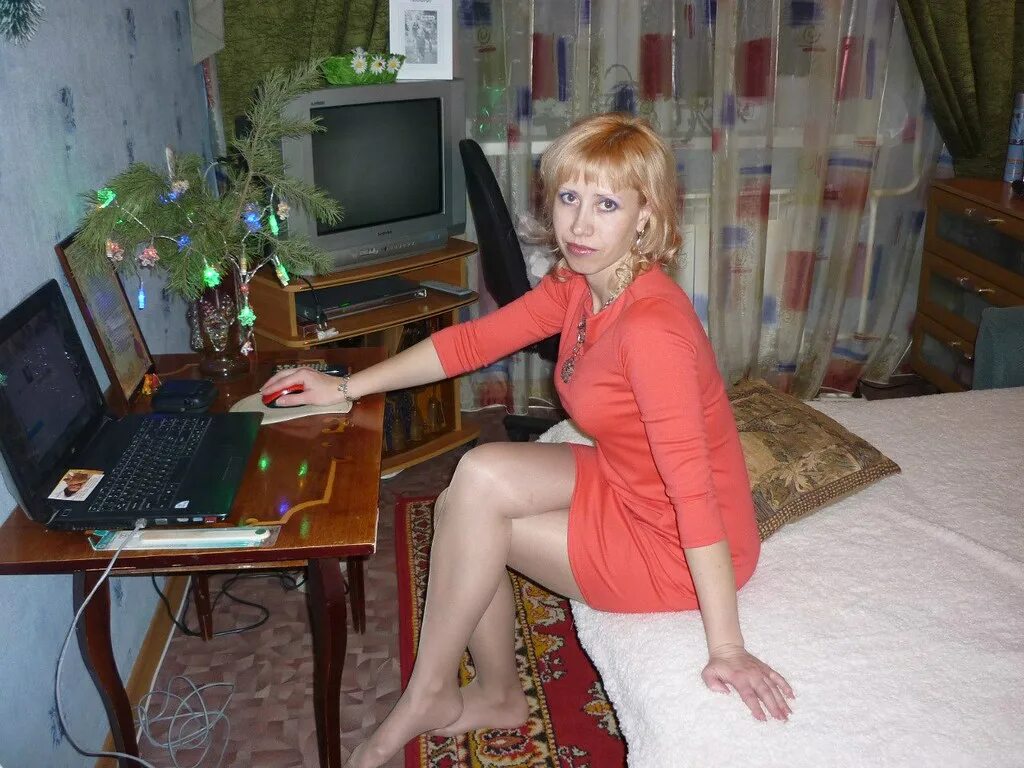 Женщины в возрасте по скайпу. Грудастые русские женщины. Взрослые женщины в привате. Alisa greyser. Взрослые женщины веб кам.