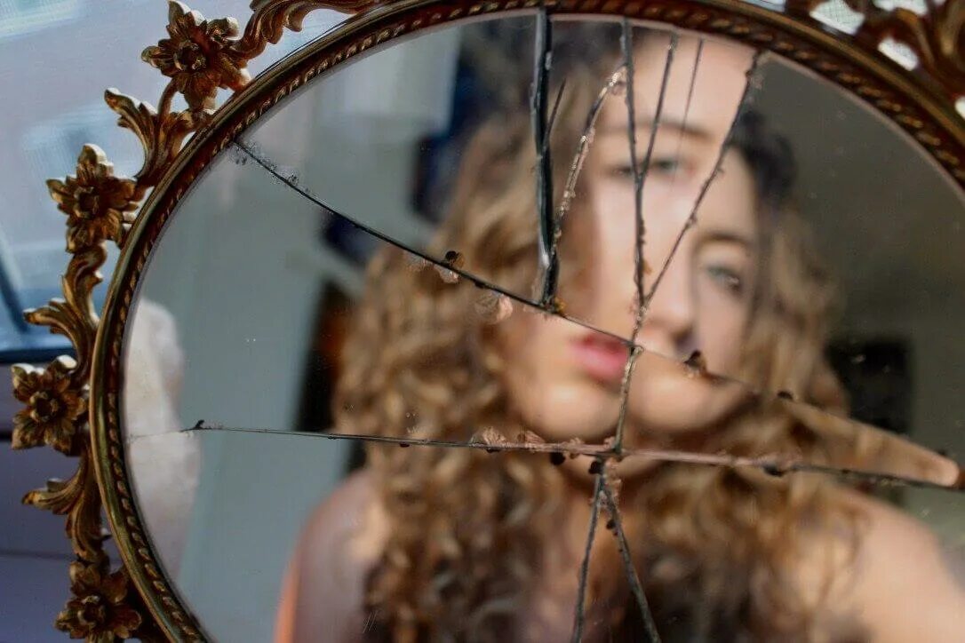 Mirror o