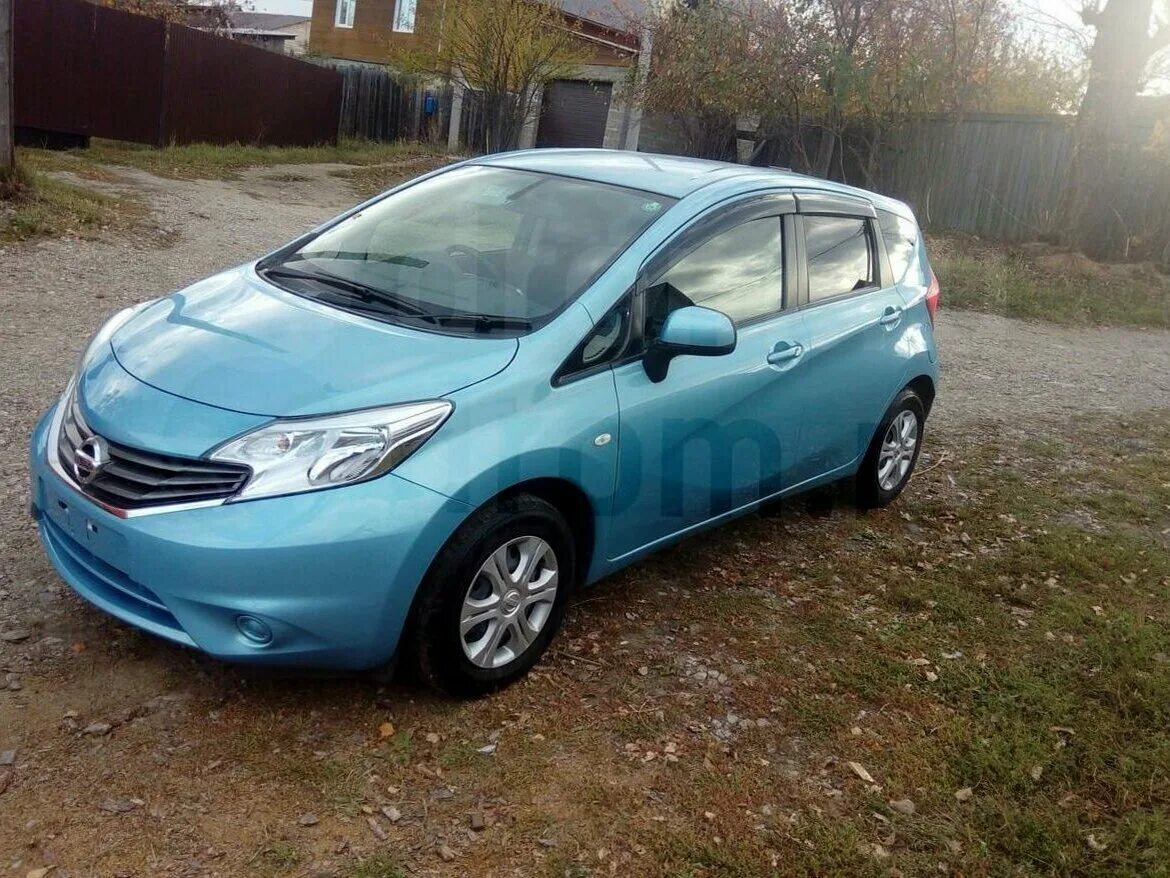 Nissan Note 2013 голубой. Ниссан ноут 2004. Ниссан ноут 2013.