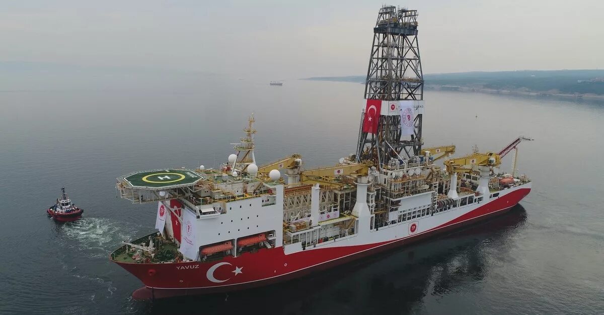 Drilling Vessel судно. Буровое судно. Буровое судно бурение. Буровые суда. Буровой корабль