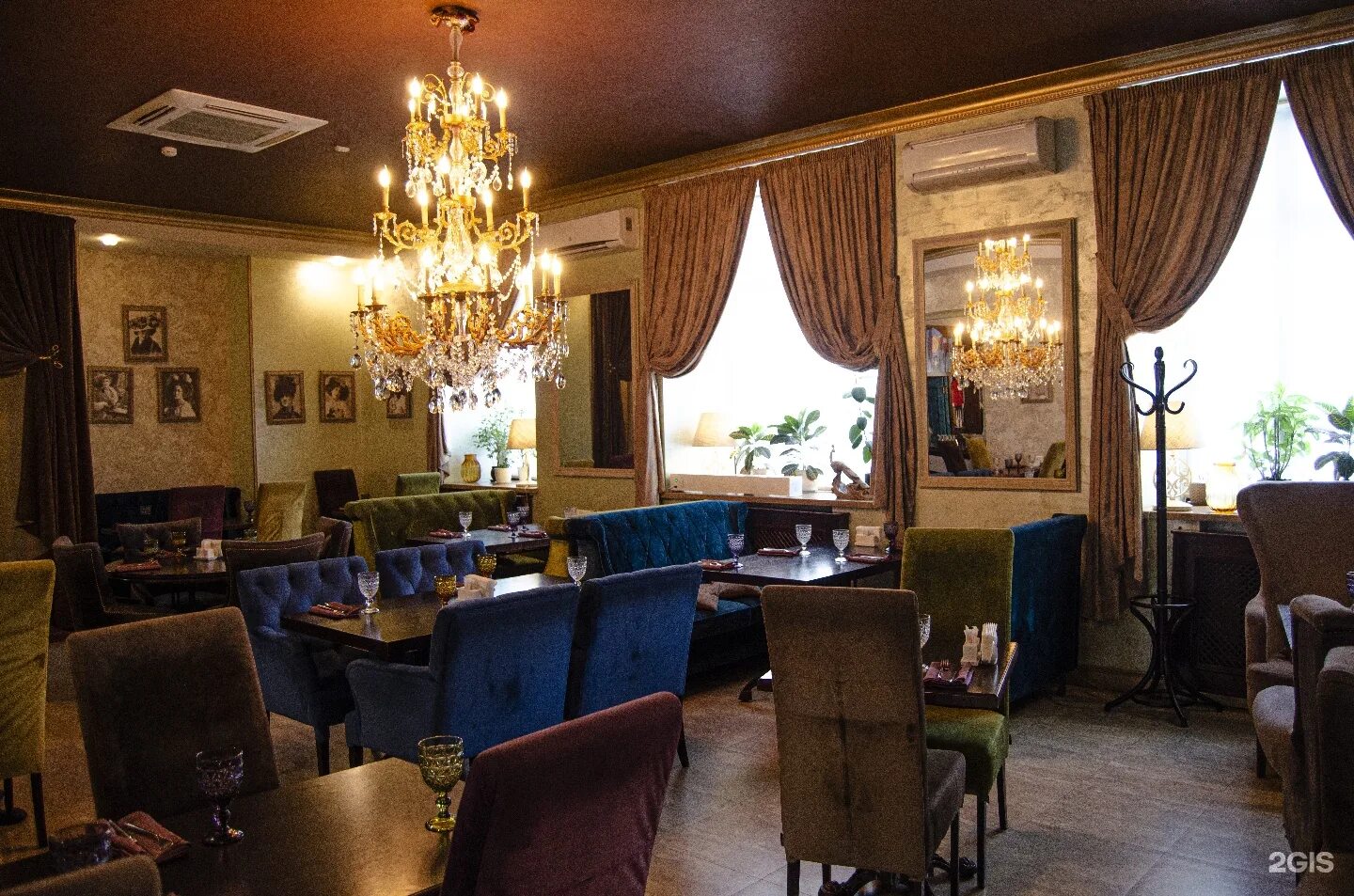 Мацони ресторан павелецкая. Мацони павелецкая. Грузинский ресторан павелецкая плаза. Мацони ресторан москва павелецкая. Цони мацони иваново ресторан.