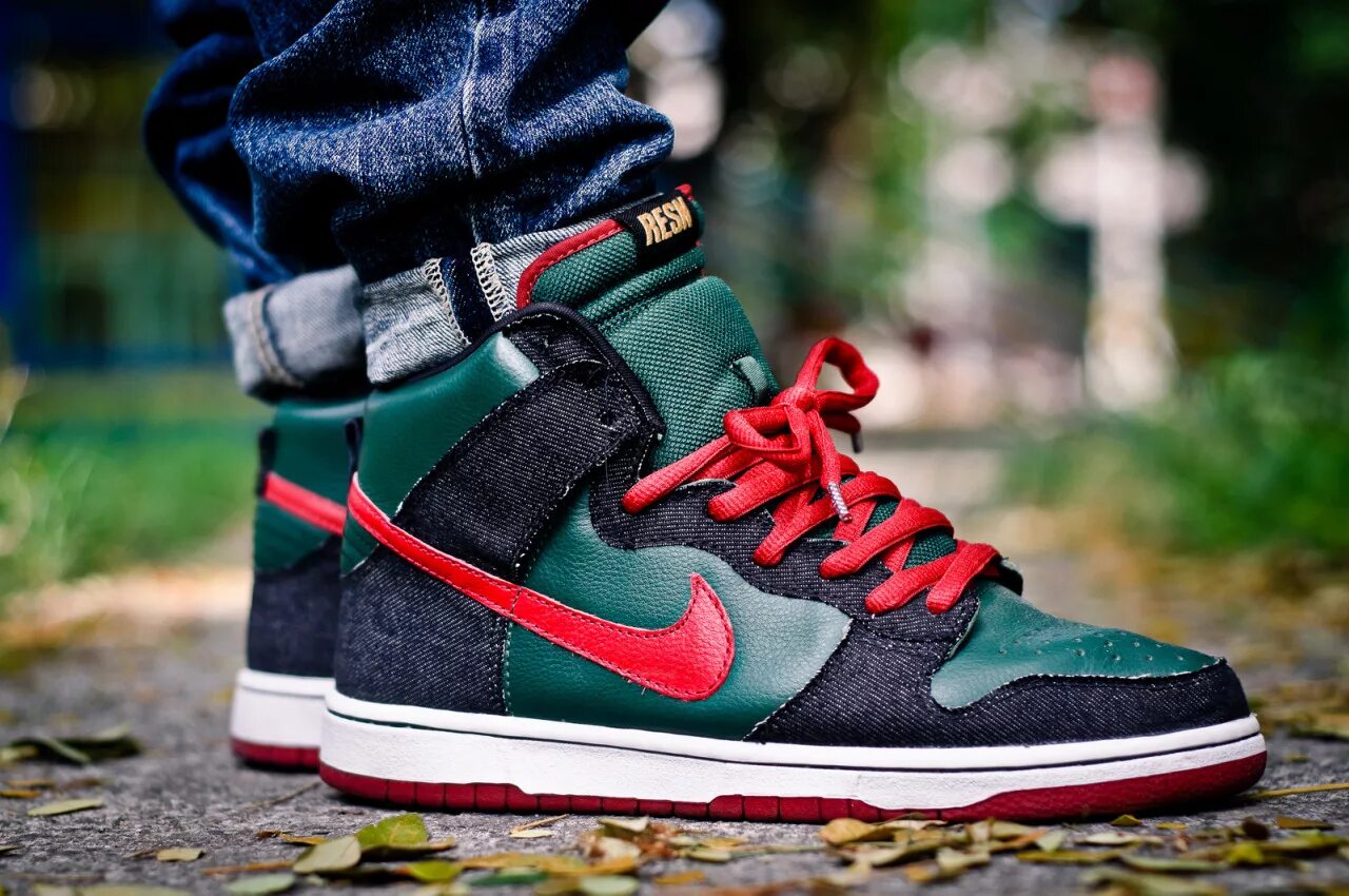 Nike Dunk чб. Nike SB Dunk. Nike Dunk Gucci SB. Nike SB Dunk 2. Найк sb dunk low