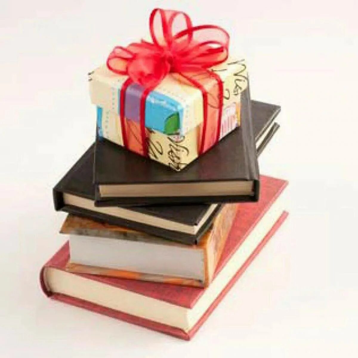 Книга в подарок. Стопка книг в подарок. Полдарк книга. Книжка в подарок. Получи книгу в подарок