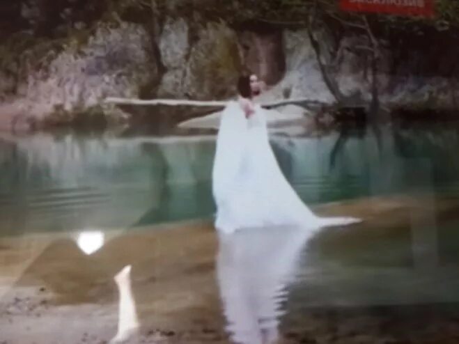 А люди не верили бузова. А люди не верили бузова. Бузова в свадебном платье. А люди не верили бузова. Бузова обложка.