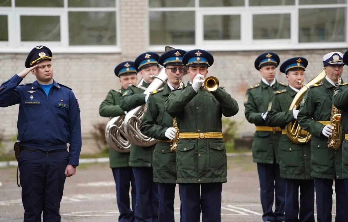 Сош 5 торжок. Военные фотографии. Военная школа. Военной школе специального.