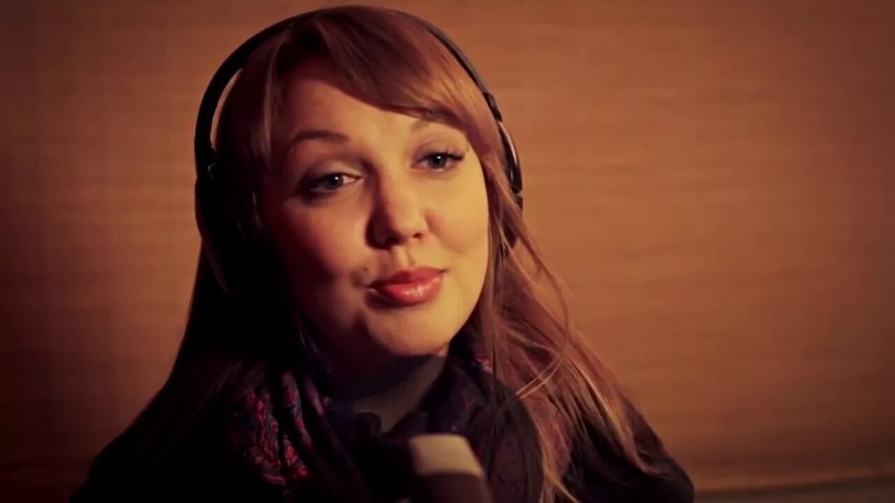 Ночь голубая ночь кумовья. Ольга салеева. Голубая ночь поют. Голубая ночь в исполнении девушек. Голубая ночь в исполнении девушек.