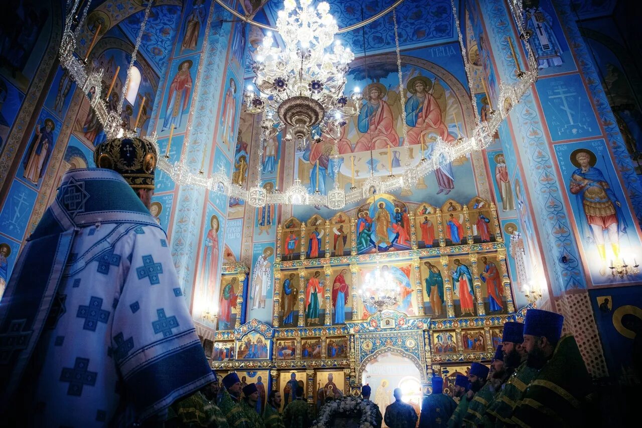 Сегодня храмы открыты. Сегодня храмы открыты. Сегодня храмы открыты. Сегодня храмы открыты. Троицкий собор подольск.