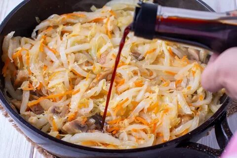 Обжарить пекинскую капусту