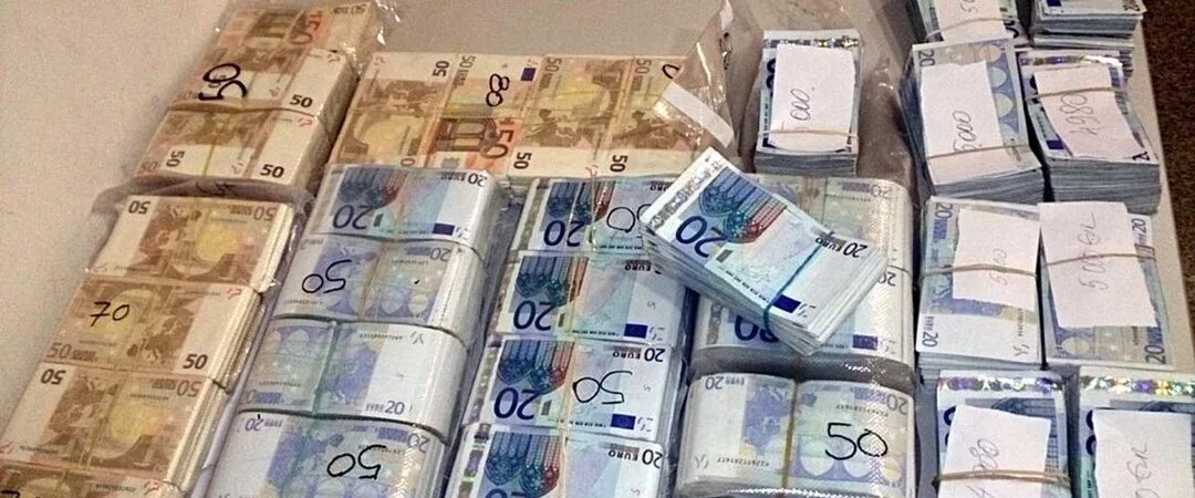 Сон найти много денег бумажных