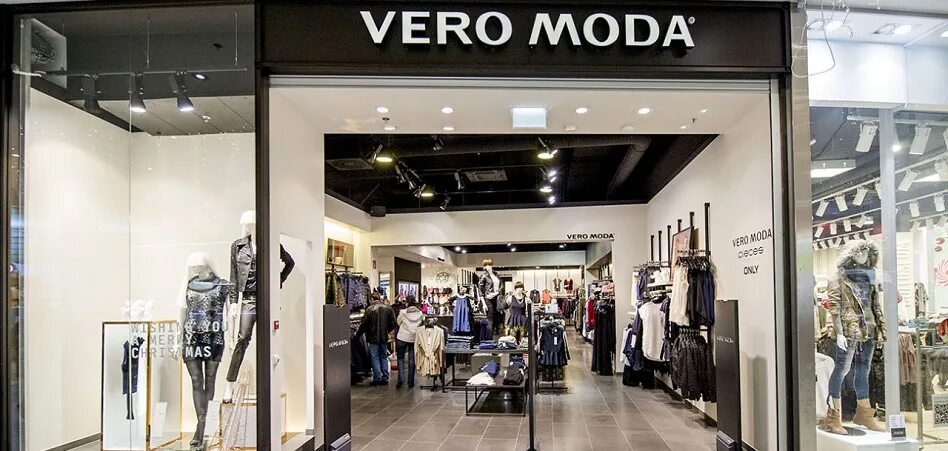 Only store. Moda магазин. only магазин одежды. фирма vero moda. онли магазин одежды платья магазины.
