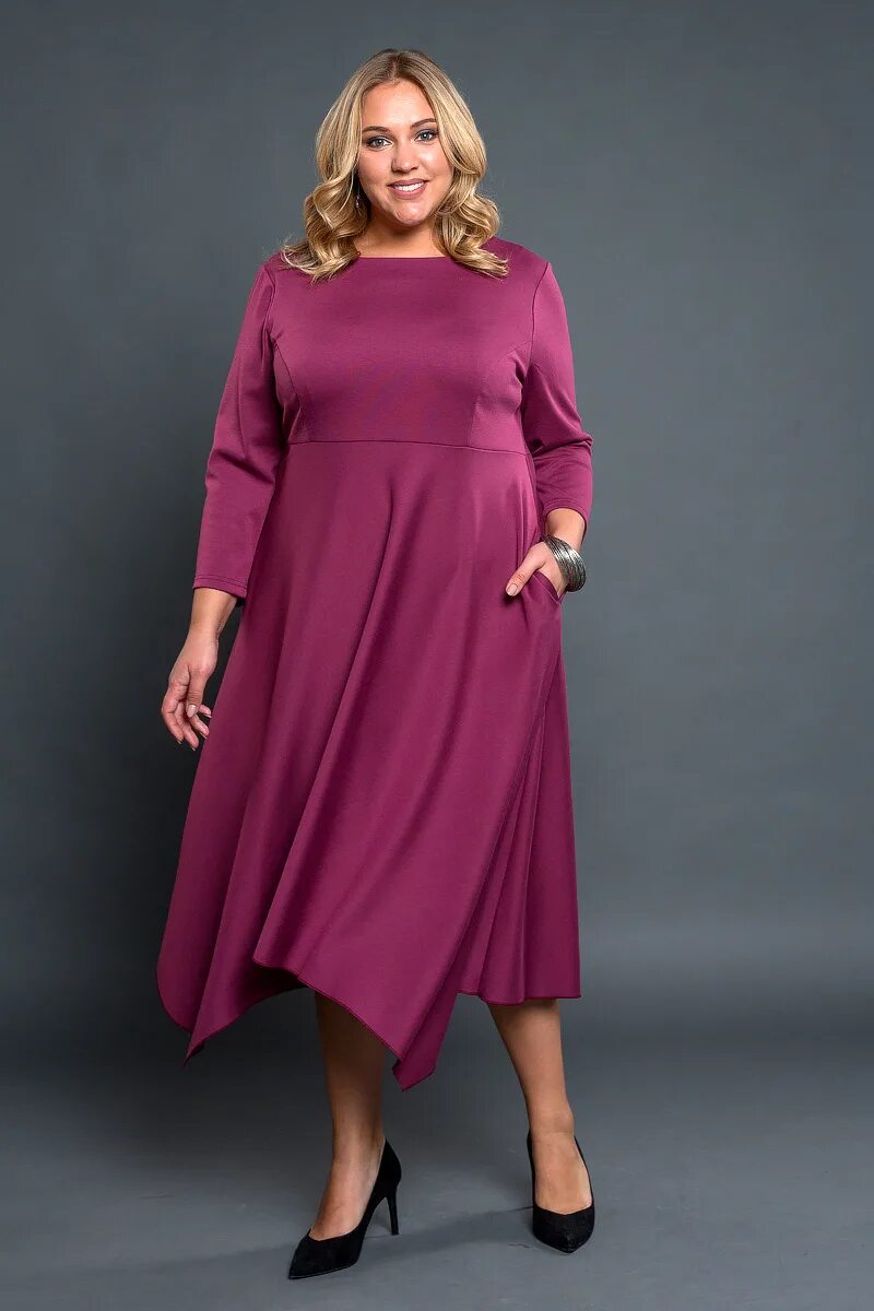 Нарядные женские платья больших размеров. Женщина 52 размера. Летние е платья для полныхе. Вечернее платьч больших размеров. Платья 56.