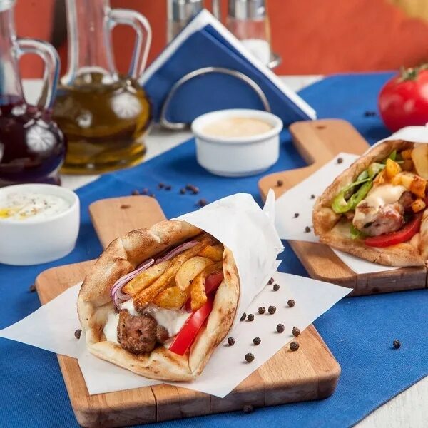 Сувлаки армянский. Сувлаки отзывы. Сувлаки вегетарианский. Греческая шаурма гирос. Сувлаки отзывы.