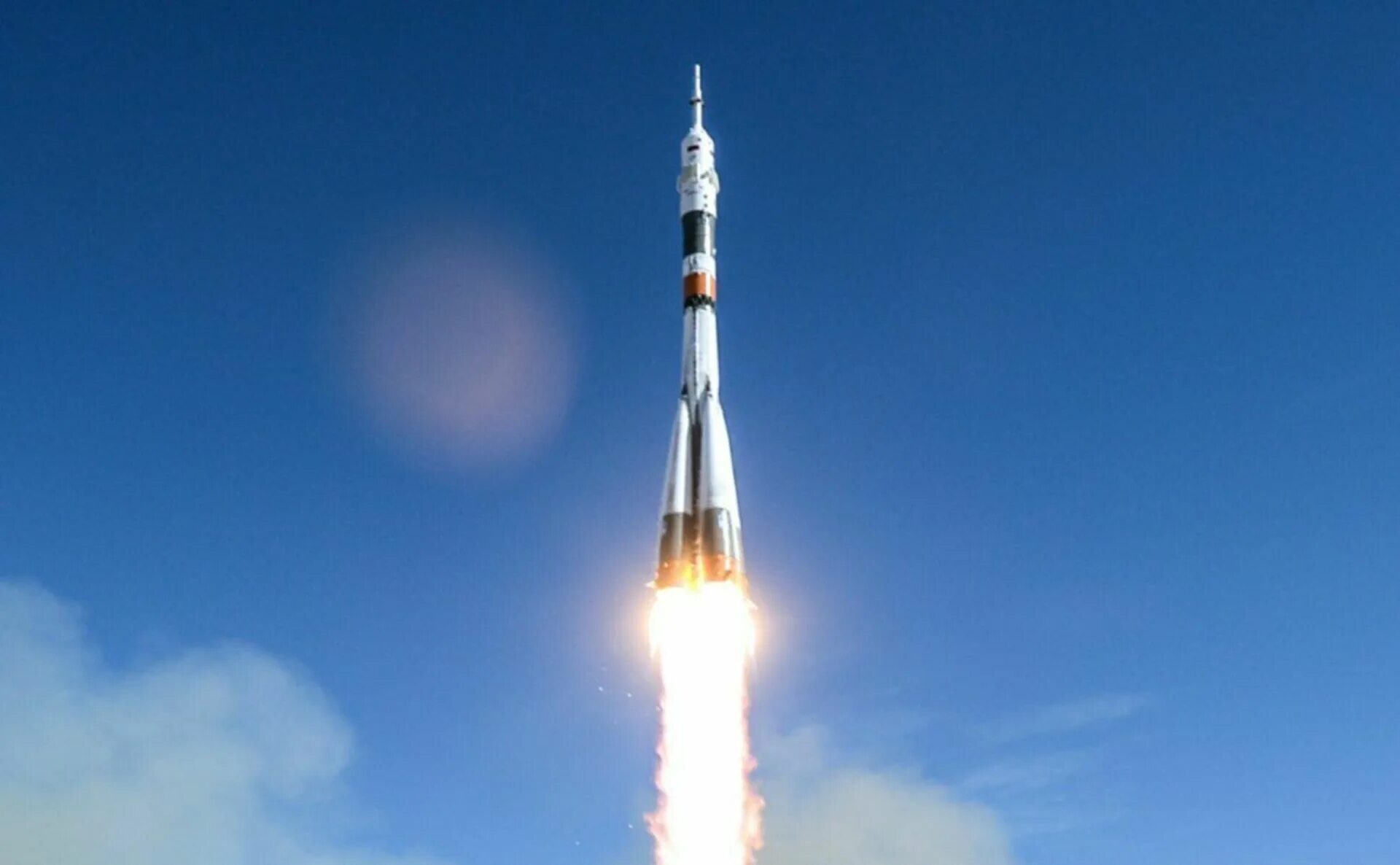Ракета фото картинки. Союз-ФГ ракета-носитель. Ракета Союз-2.1б. РН Союз. Какета.