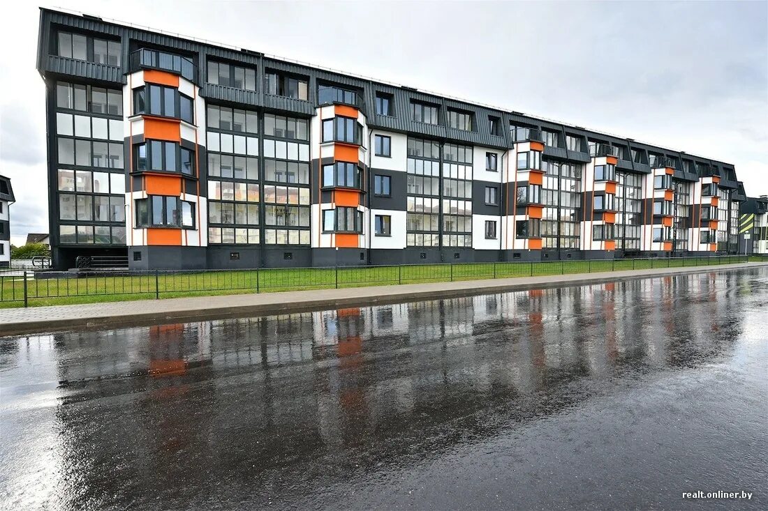 Боровляны минск. Зеленый бор минск. зеленый бор луга. боровляны жилой район. минск малоэтажная застройка.